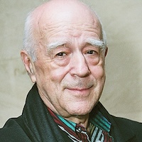 Виталий Коротич