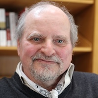 Александр Генис