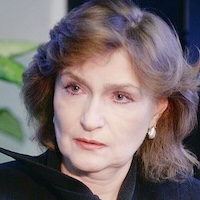 Наталия Нарочницкая