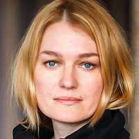 Виктория Толстоганова