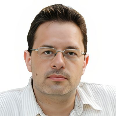 Алекс Экслер